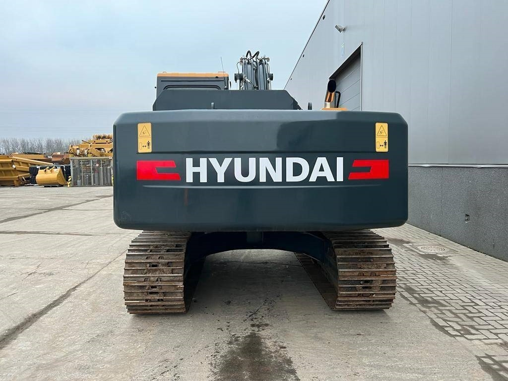 Hyundai R 210  - Crawler excavator: picture 4 Hyundai R 210  - Crawler excavator: picture 4