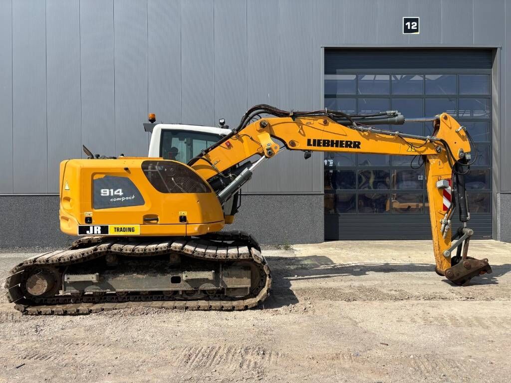 Liebherr R 914 Compact Litronic Liebherr R 914 Compact Litronic - Crawler excavator: picture 5 Liebherr R 914 Compact Litronic Liebherr R 914 Compact Litronic - Crawler excavator: picture 5