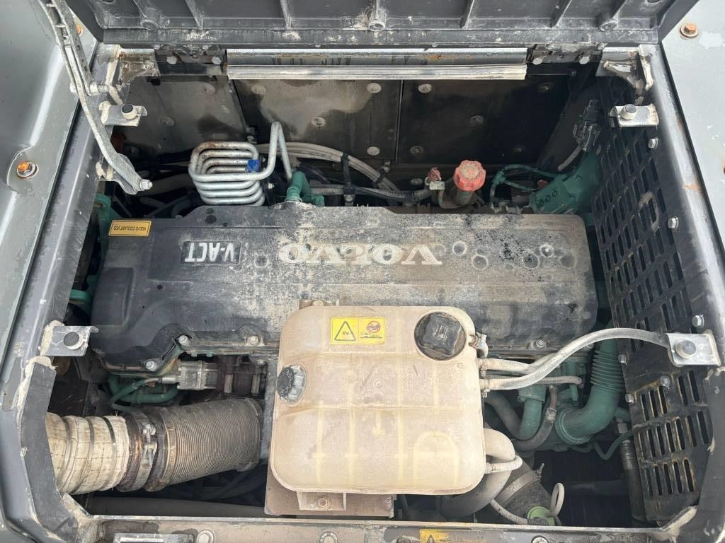 Volvo EC 380 EL (Coming Soon) - Crawler excavator: picture 5 Volvo EC 380 EL (Coming Soon) - Crawler excavator: picture 5