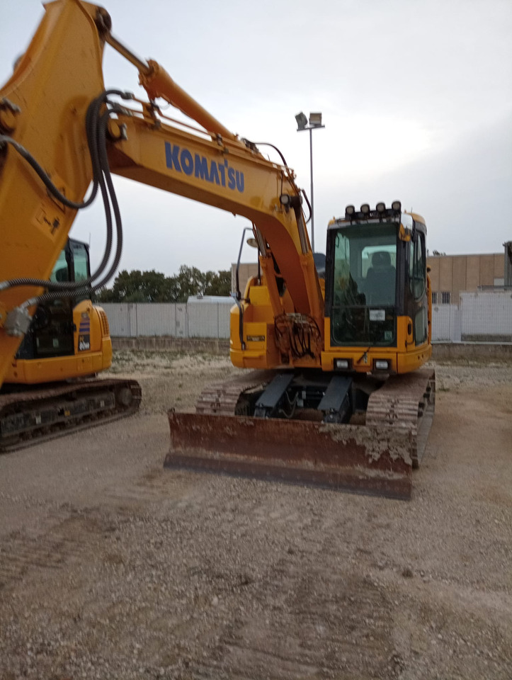 KOMATSU PC138US-11 - Crawler excavator: picture 2 KOMATSU PC138US-11 - Crawler excavator: picture 2
