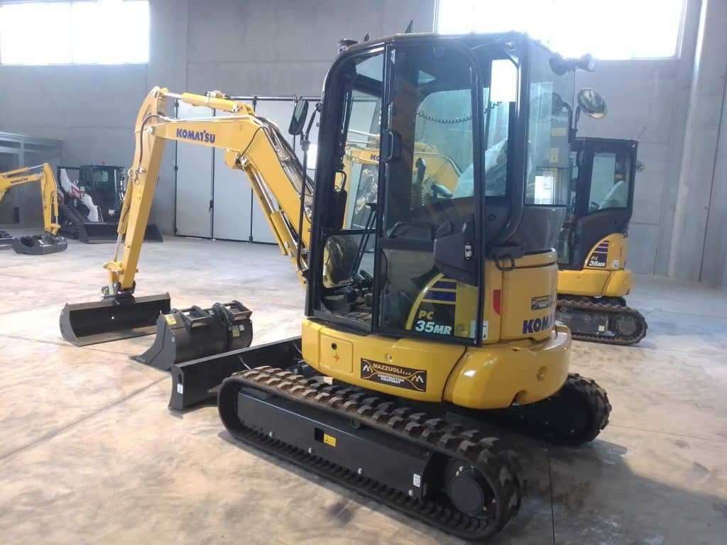 KOMATSU PC35MR-5 - Mini excavator: picture 4 KOMATSU PC35MR-5 - Mini excavator: picture 4
