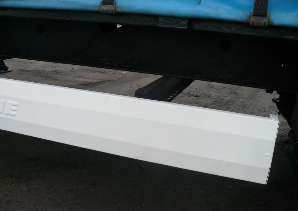Krone SDP27 - Curtainsider truck: picture 5 Krone SDP27 - Curtainsider truck: picture 5