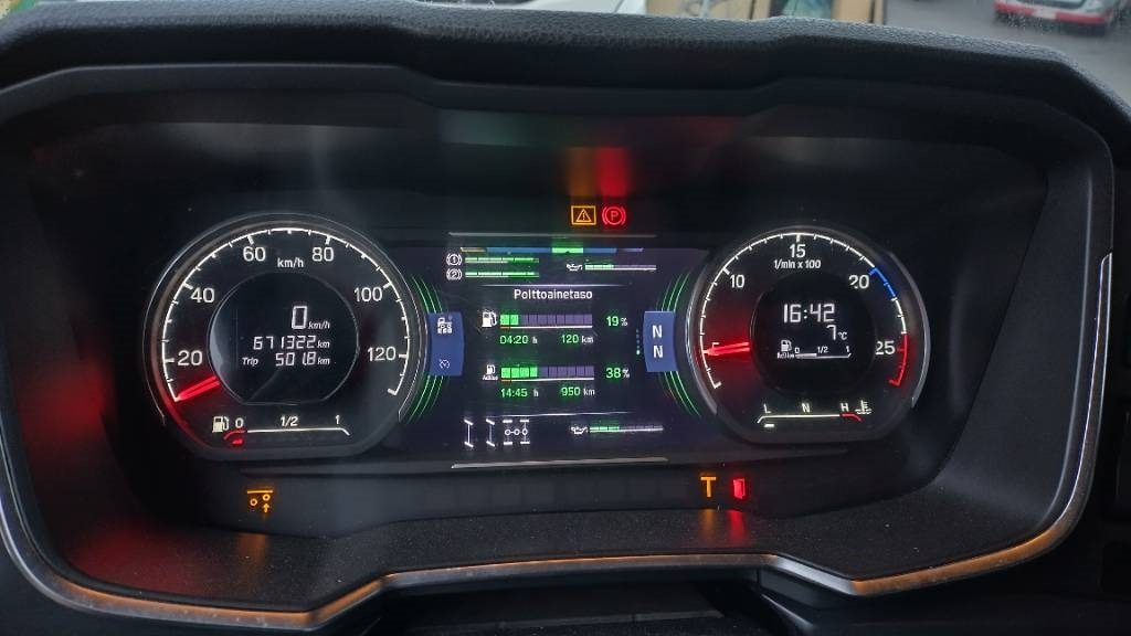 Scania XT650 8x4 puuvarustus,rautajouset - Timber truck: picture 5 Scania XT650 8x4 puuvarustus,rautajouset - Timber truck: picture 5