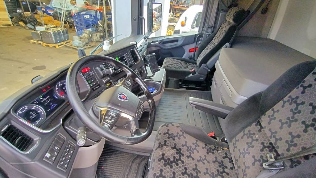 Tractor unit Scania R500 6x2 vetoauto, ilmajouset: picture 8