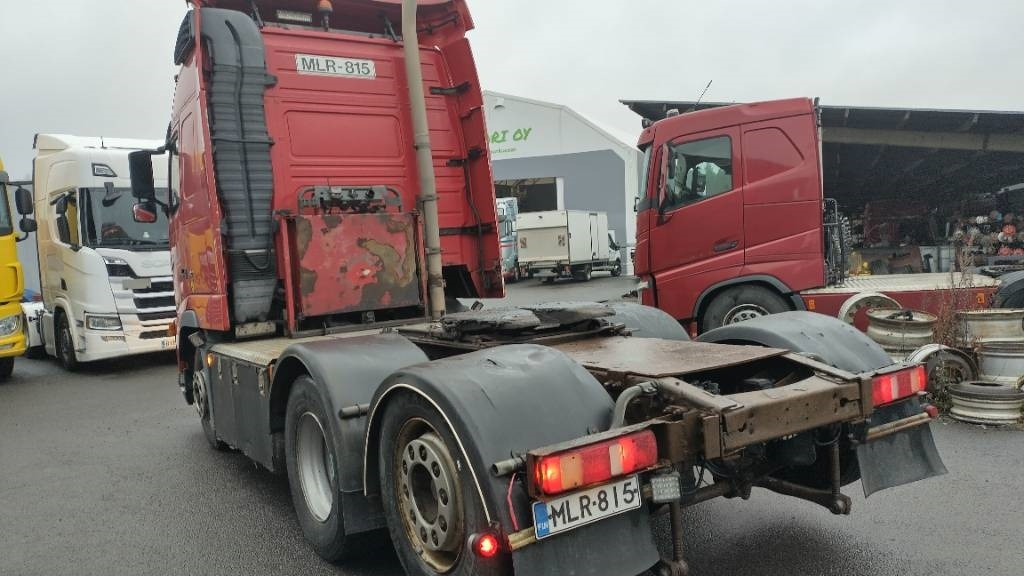 Volvo FH480 6x2 takateli veturi, hydrauliikka,manuaali - Tractor unit: picture 3 Volvo FH480 6x2 takateli veturi, hydrauliikka,manuaali - Tractor unit: picture 3