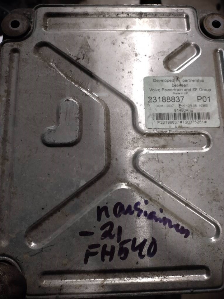 Volvo Moottori ecu - Electrical system for Truck: picture 2 Volvo Moottori ecu - Electrical system for Truck: picture 2