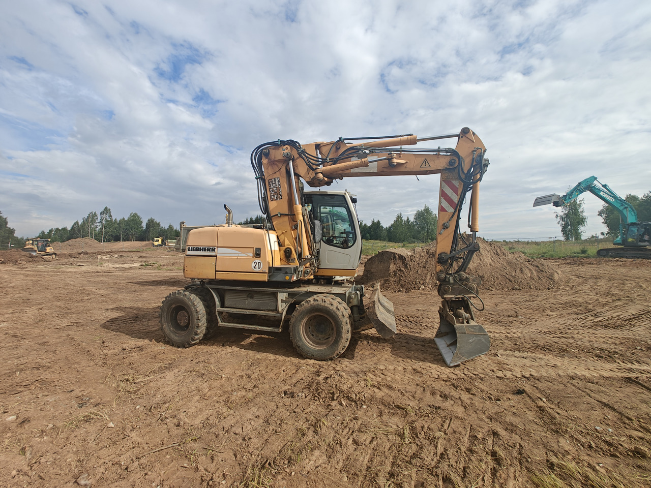 LIEBHERR A312 - Wheel excavator: picture 3 LIEBHERR A312 - Wheel excavator: picture 3