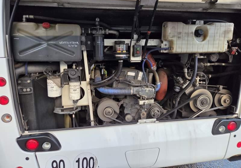 Coach Irisbus MAGELYS PRO/ SPROWADZONY/ MANUAL / 390 000 KM: picture 17 Coach Irisbus MAGELYS PRO/ SPROWADZONY/ MANUAL / 390 000 KM: picture 17