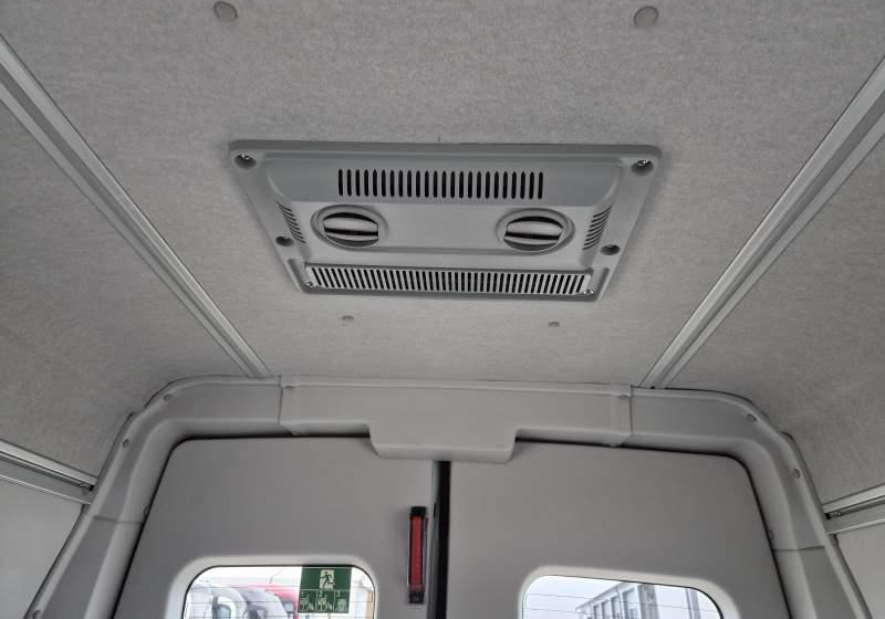 Minibus, Passenger van Iveco A60C15 DAILY/SPROWADZONE/E6/39 000 KM/KLIMA: picture 16 Minibus, Passenger van Iveco A60C15 DAILY/SPROWADZONE/E6/39 000 KM/KLIMA: picture 16