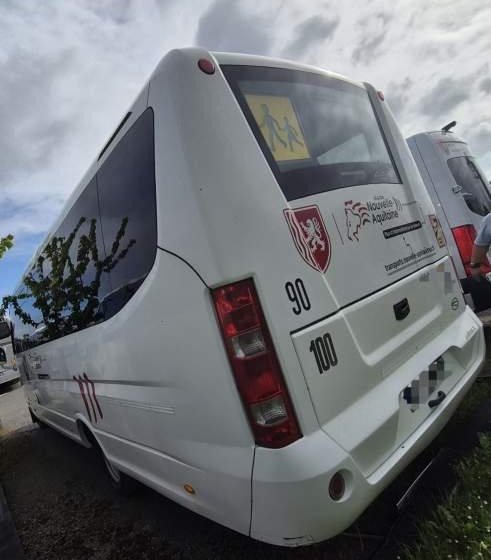 Iveco FERQUI SUNRISE / 35 MIEJSC/ EURO 6 SPROWADZONE - Minibus, Passenger van: picture 2 Iveco FERQUI SUNRISE / 35 MIEJSC/ EURO 6 SPROWADZONE - Minibus, Passenger van: picture 2
