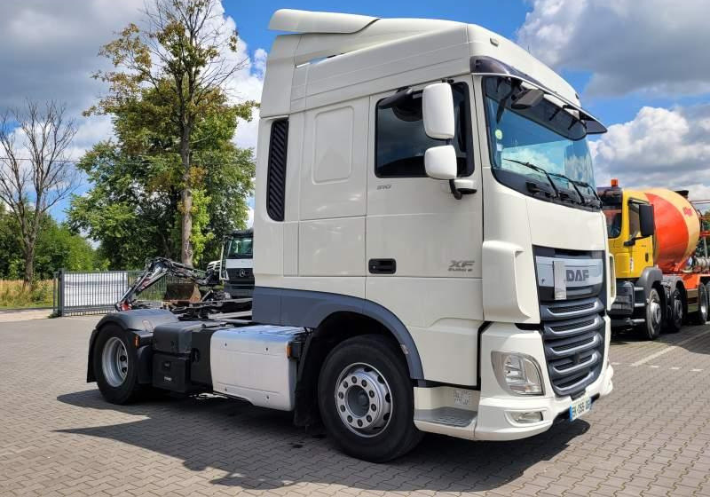 Tractor unit DAF XF510 SPACE CAB / SPROWADZONY / MANUAL / RETARDER: picture 9