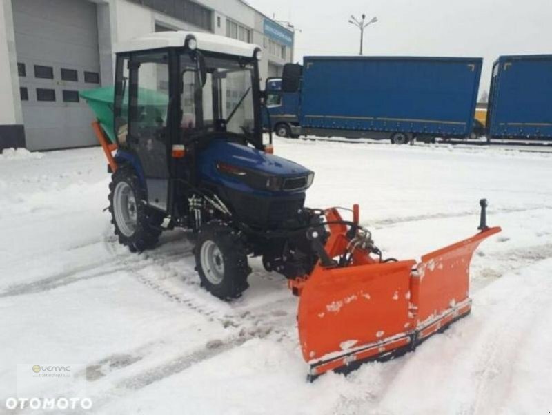 Farmtrac Farmtrac 26 26PS Winterdienst Traktor Schneeschild Streuer NEU - Municipal tractor: picture 4 Farmtrac Farmtrac 26 26PS Winterdienst Traktor Schneeschild Streuer NEU - Municipal tractor: picture 4