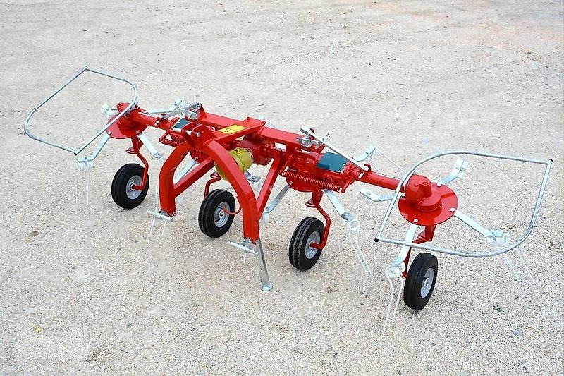 Vemac Heuwender 360 Daros 4GN Kreiselheuwender Kreiselwender NEU - Tedder/ Rake: picture 2 Vemac Heuwender 360 Daros 4GN Kreiselheuwender Kreiselwender NEU - Tedder/ Rake: picture 2