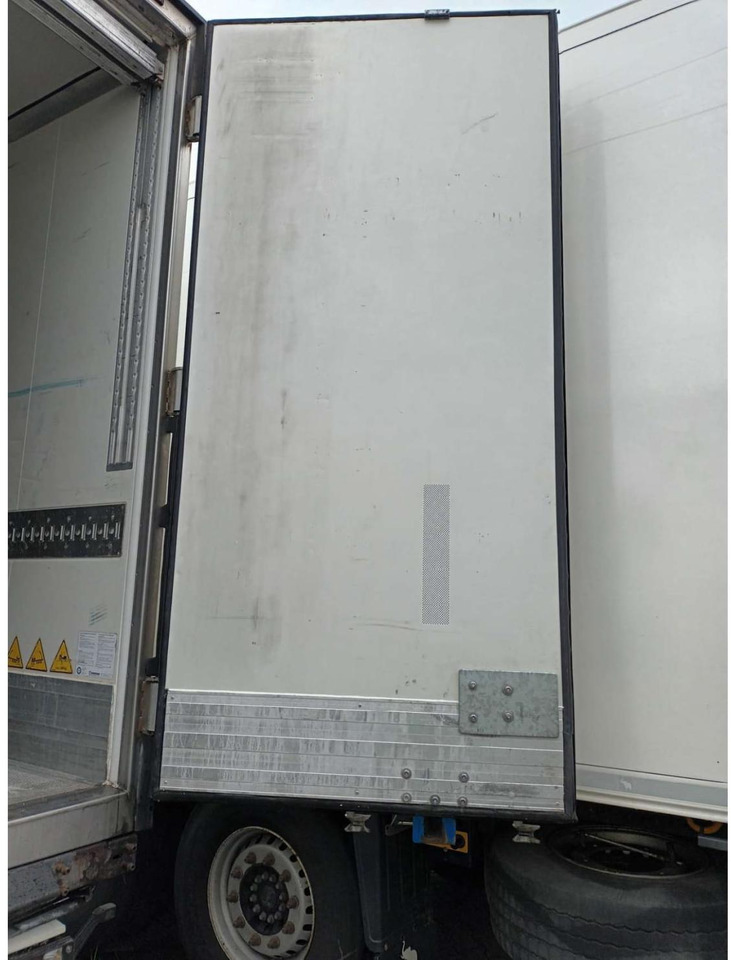 2018 Krone SDR Double Deck Cool Liner FP60 ThermoKing SLXi 300 Lifting Axle - Refrigerator semi-trailer: picture 3 2018 Krone SDR Double Deck Cool Liner FP60 ThermoKing SLXi 300 Lifting Axle - Refrigerator semi-trailer: picture 3