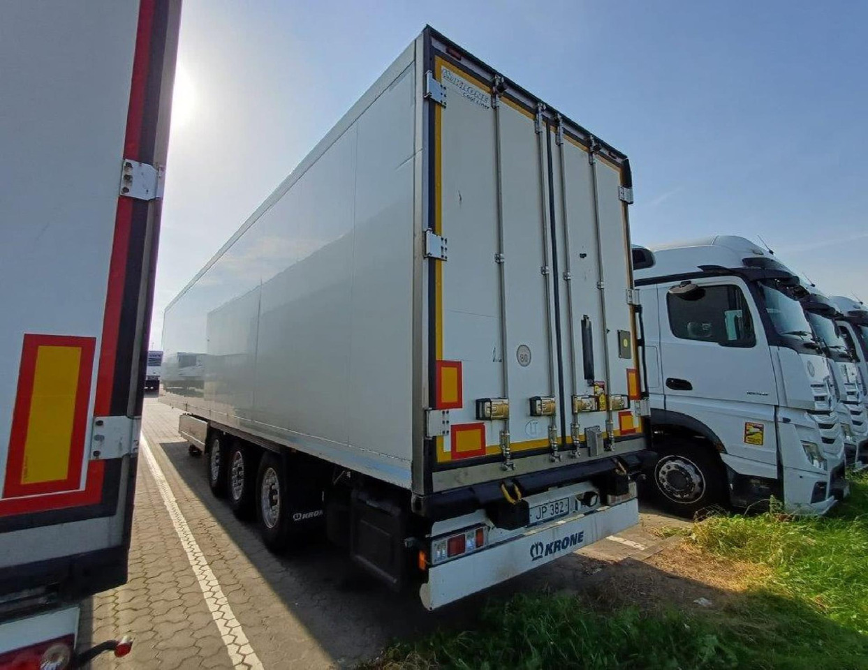 2018 Krone SDR Double Deck Cool Liner FP60 ThermoKing SLXi 300 Lifting Axle - Refrigerator semi-trailer: picture 3 2018 Krone SDR Double Deck Cool Liner FP60 ThermoKing SLXi 300 Lifting Axle - Refrigerator semi-trailer: picture 3