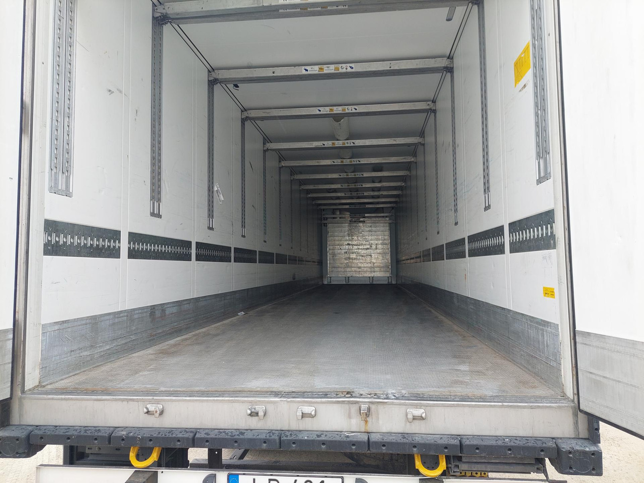 2018 Schmitz Cargobull Double Deck FP 60 ThermoKing SLXi 300 Lifting Axle - Refrigerator semi-trailer: picture 3 2018 Schmitz Cargobull Double Deck FP 60 ThermoKing SLXi 300 Lifting Axle - Refrigerator semi-trailer: picture 3