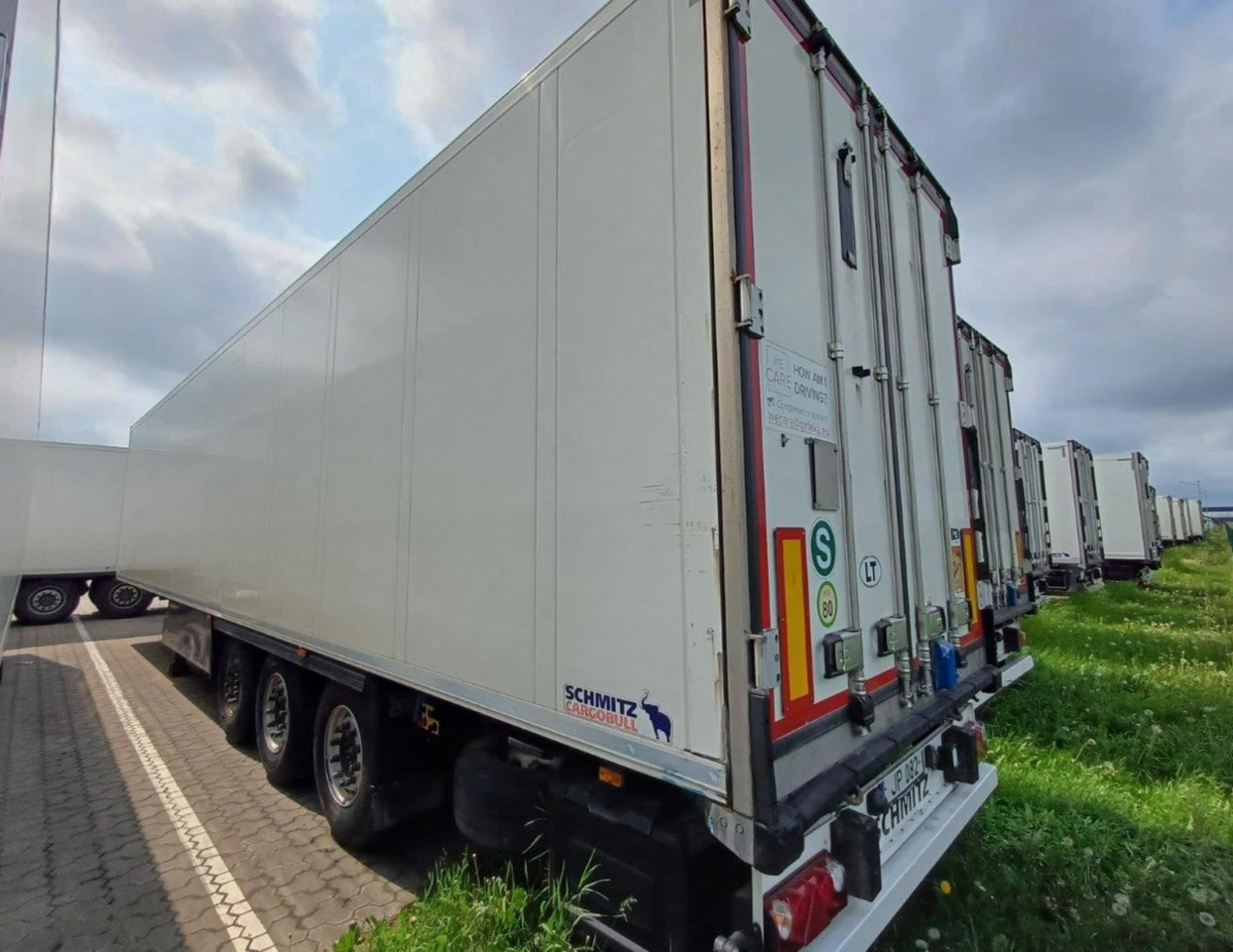 2018 Schmitz Cargobull SKO Double Deck FP 45 ThermoKing SLXi 300 Lifting Axle - Refrigerator semi-trailer: picture 2 2018 Schmitz Cargobull SKO Double Deck FP 45 ThermoKing SLXi 300 Lifting Axle - Refrigerator semi-trailer: picture 2