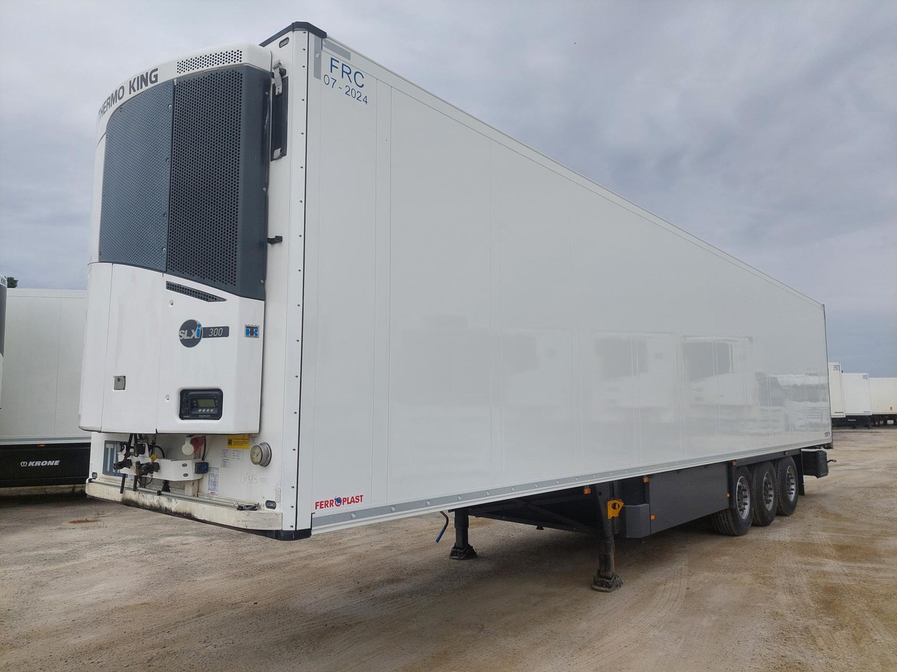 2018 Schmitz Cargobull SKO Double Deck FP 60 ThermoKing SLXi 300 Lifting Axle - Refrigerator semi-trailer: picture 3 2018 Schmitz Cargobull SKO Double Deck FP 60 ThermoKing SLXi 300 Lifting Axle - Refrigerator semi-trailer: picture 3
