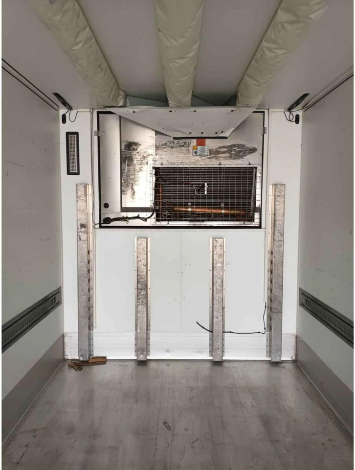 2018 Schmitz Cargobull SKO FP 45 ThermoKing SLXi 300 - Refrigerator semi-trailer: picture 2 2018 Schmitz Cargobull SKO FP 45 ThermoKing SLXi 300 - Refrigerator semi-trailer: picture 2
