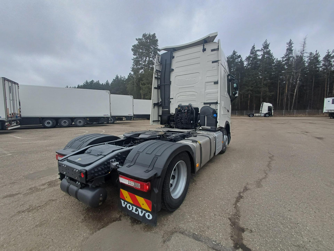 2022 Volvo FH 500 Globetrotter XL Varios - Tractor unit: picture 4 2022 Volvo FH 500 Globetrotter XL Varios - Tractor unit: picture 4