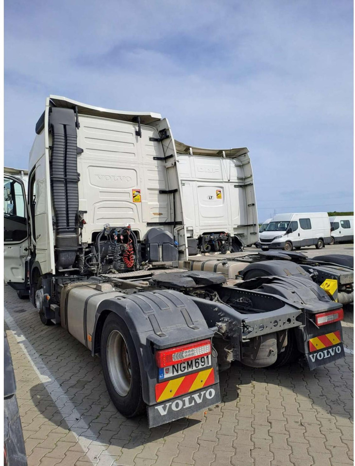 2023 Volvo FH 460 Globetrotter XL Varios i-Save - Tractor unit: picture 2 2023 Volvo FH 460 Globetrotter XL Varios i-Save - Tractor unit: picture 2
