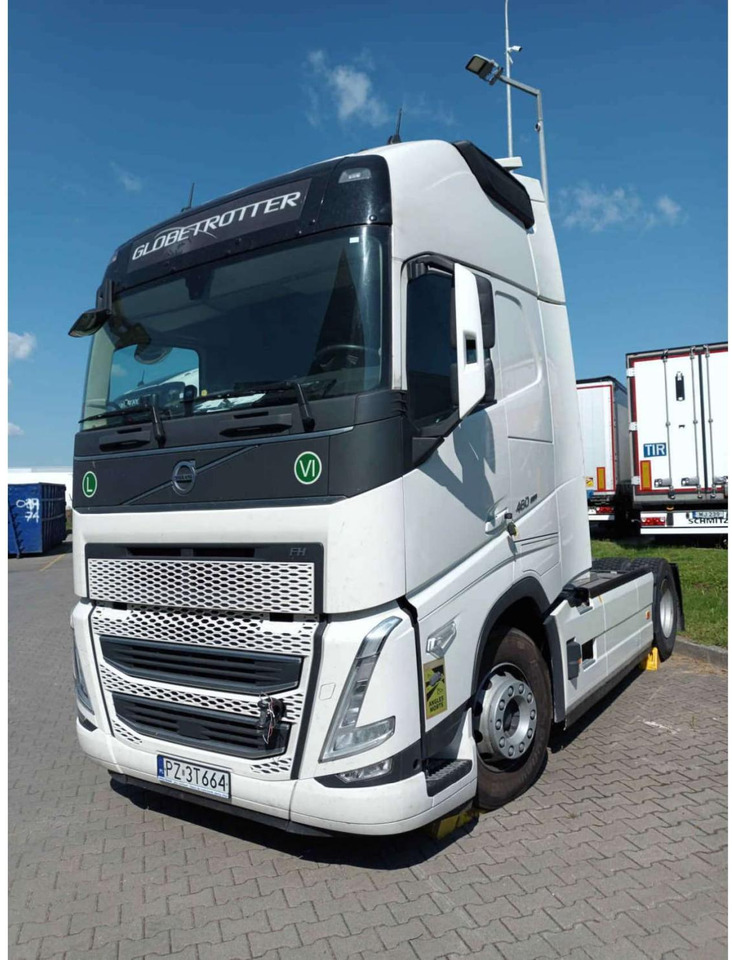 2023 Volvo FH 460 Globetrotter XL i-Save Side Skirts - Tractor unit: picture 4 2023 Volvo FH 460 Globetrotter XL i-Save Side Skirts - Tractor unit: picture 4