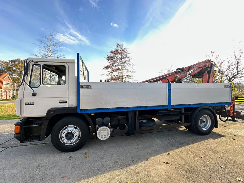 MAN 19.272 F90 / NL TRUCK / 4X2 / EURO1 / ATLAS AK140.1-6,2/1 / MANUAL / FIRST OWNER - Crane truck: picture 4 MAN 19.272 F90 / NL TRUCK / 4X2 / EURO1 / ATLAS AK140.1-6,2/1 / MANUAL / FIRST OWNER - Crane truck: picture 4