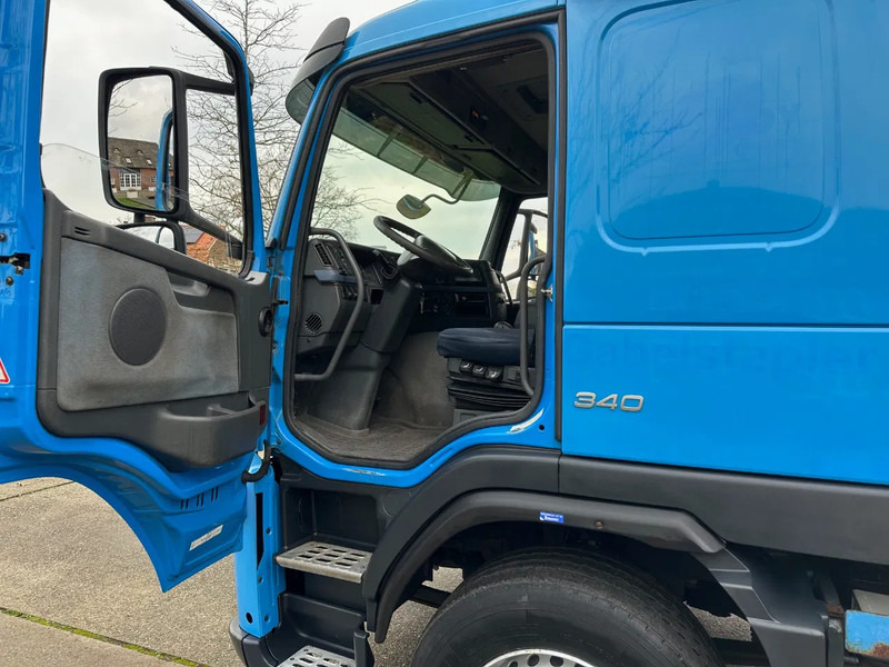 Volvo FM 340 / NL TRUCK / 4X2 / EURO5 / MACHINE TRANSPORT / HYDR. RAMP / WINCH - Autotransporter truck: picture 5 Volvo FM 340 / NL TRUCK / 4X2 / EURO5 / MACHINE TRANSPORT / HYDR. RAMP / WINCH - Autotransporter truck: picture 5