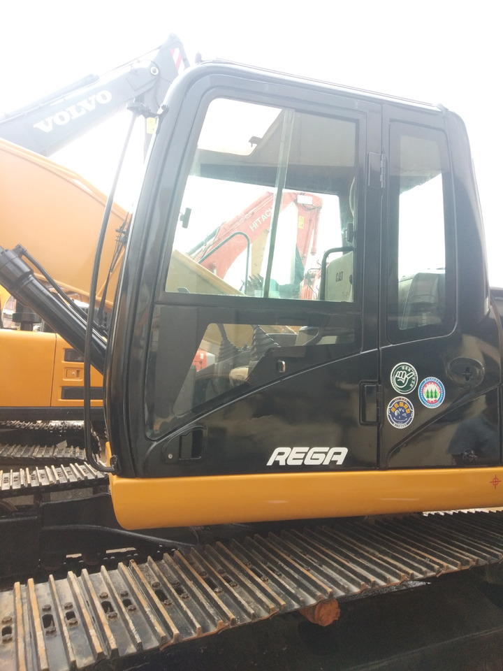 CATERPILLAR 323DL - Crawler excavator: picture 3 CATERPILLAR 323DL - Crawler excavator: picture 3