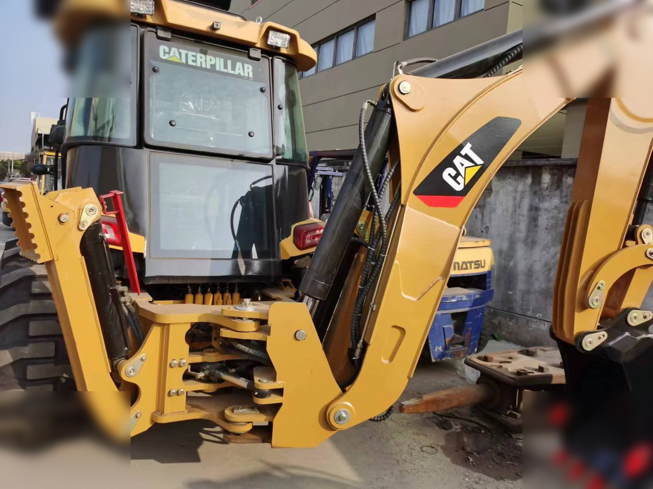 CATERPILLAR 420F - Backhoe loader: picture 1 CATERPILLAR 420F - Backhoe loader: picture 1