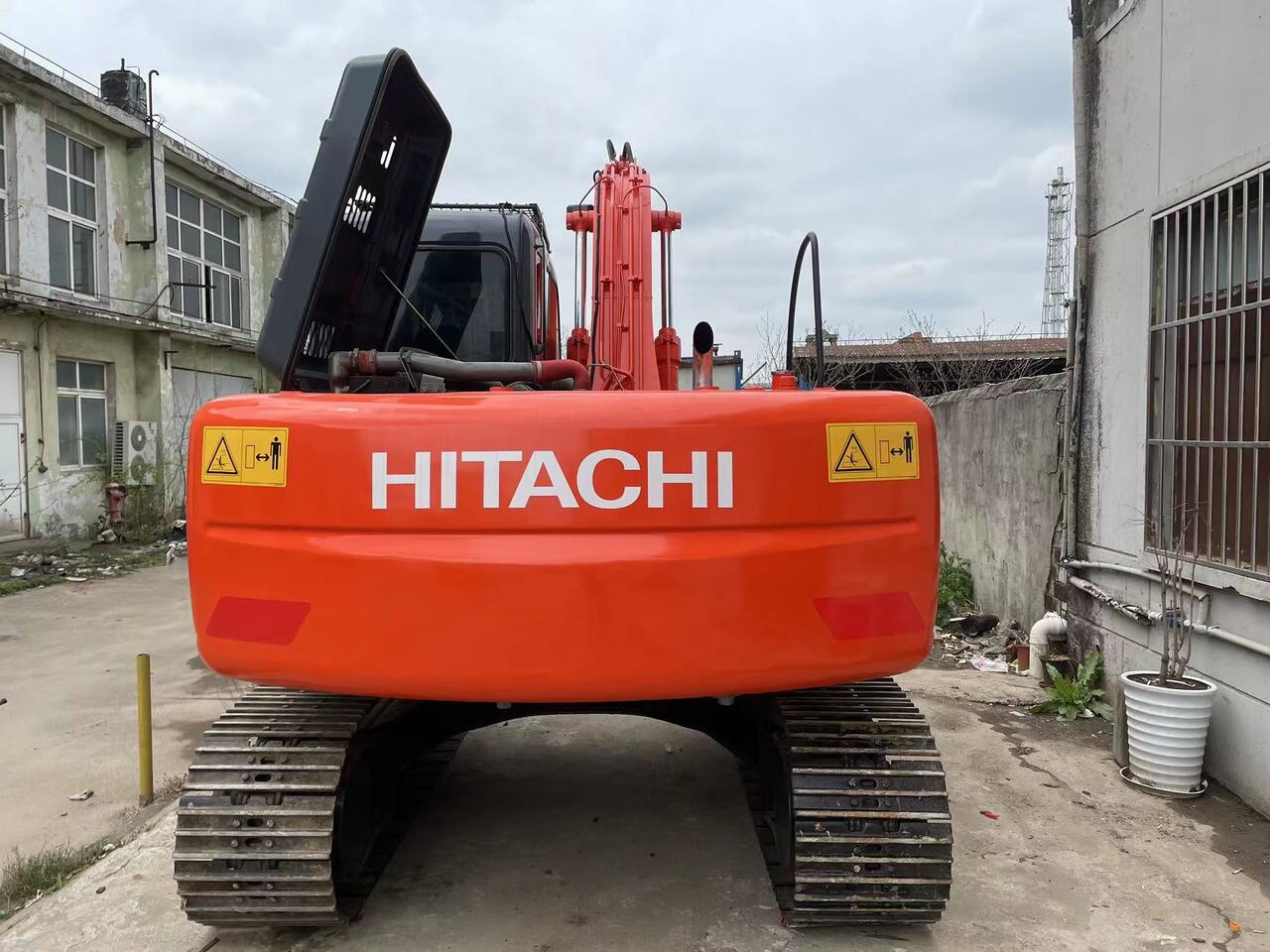 HITACHI zaxis120 - Crawler excavator: picture 2 HITACHI zaxis120 - Crawler excavator: picture 2