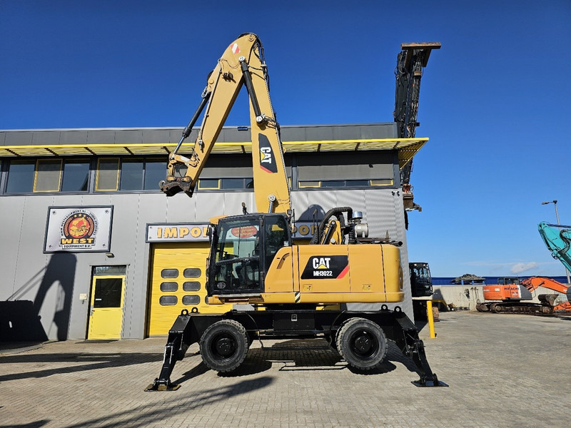 Caterpillar MH 3022 - Wheel excavator: picture 1 Caterpillar MH 3022 - Wheel excavator: picture 1