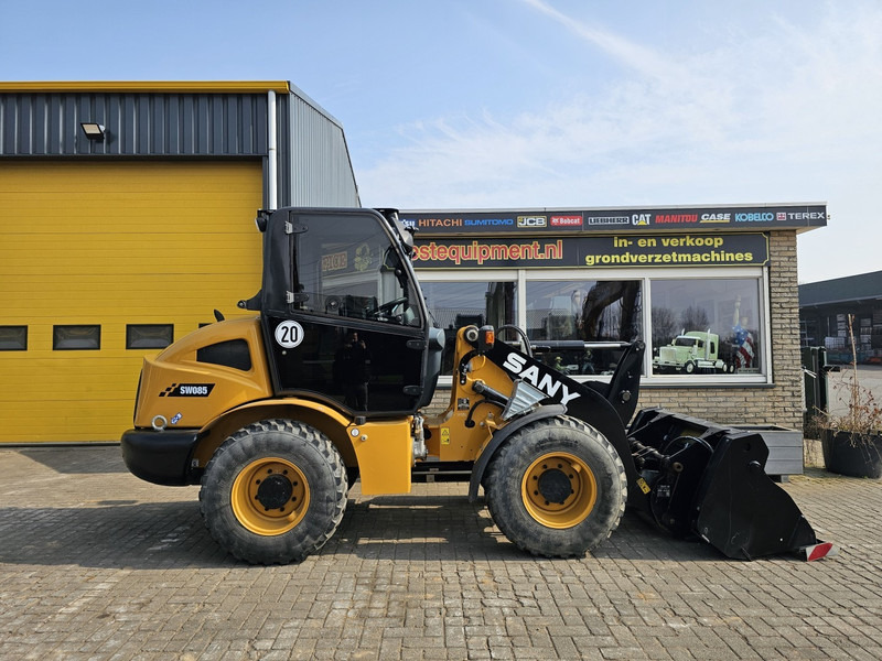 Wheel loader Sany SW085: picture 6