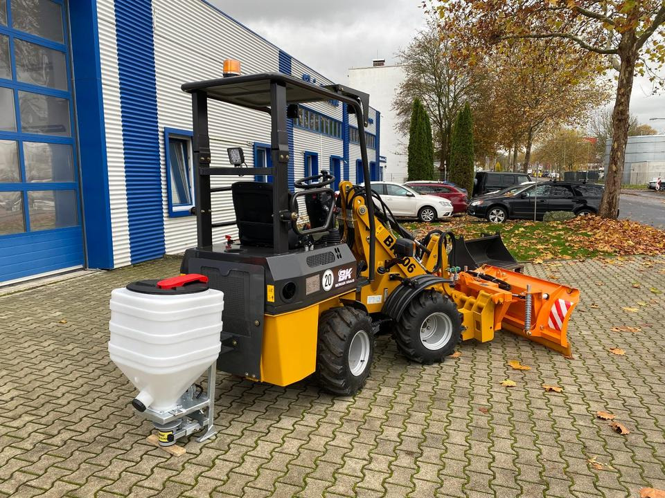 Radlader/Hoflader BK906 inkl. Winter-Komplettpaket *INKL.19% MWST.*BERGER KRAUS*PERKINS*EURO*SOFORT!* - Compact loader: picture 4 Radlader/Hoflader BK906 inkl. Winter-Komplettpaket *INKL.19% MWST.*BERGER KRAUS*PERKINS*EURO*SOFORT!* - Compact loader: picture 4