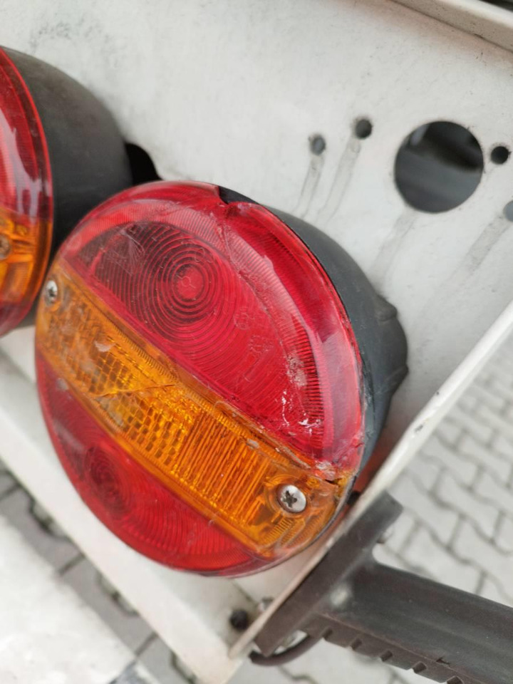 New Isothermal semi-trailer Schmitz Cargobull 3 axles  xLiftachse: picture 13