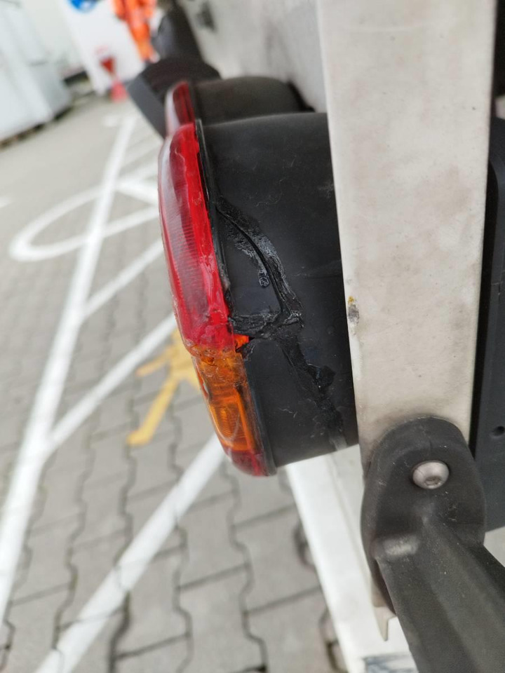 New Isothermal semi-trailer Schmitz Cargobull 3 axles  xLiftachse: picture 14