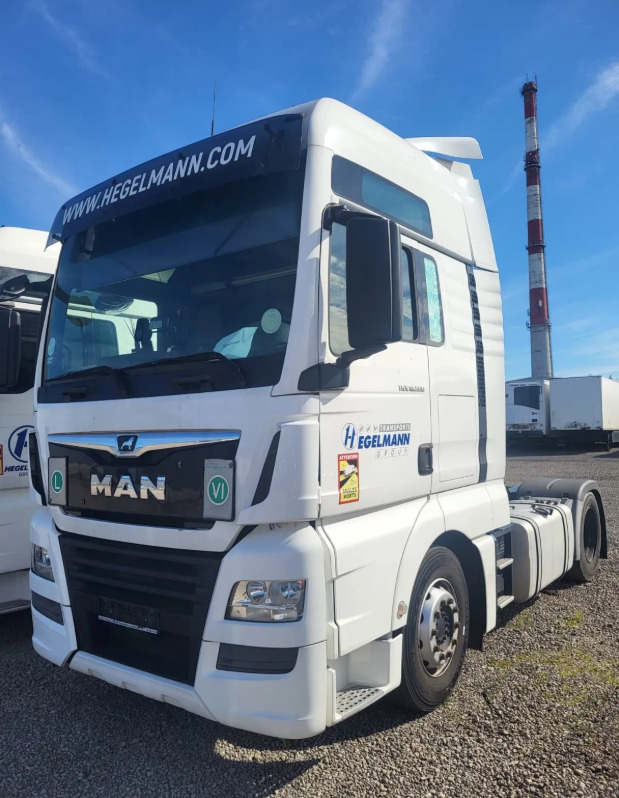 MAN TGX18.500 XXL*2xTANK*RETARDER - Tractor unit: picture 1 MAN TGX18.500 XXL*2xTANK*RETARDER - Tractor unit: picture 1