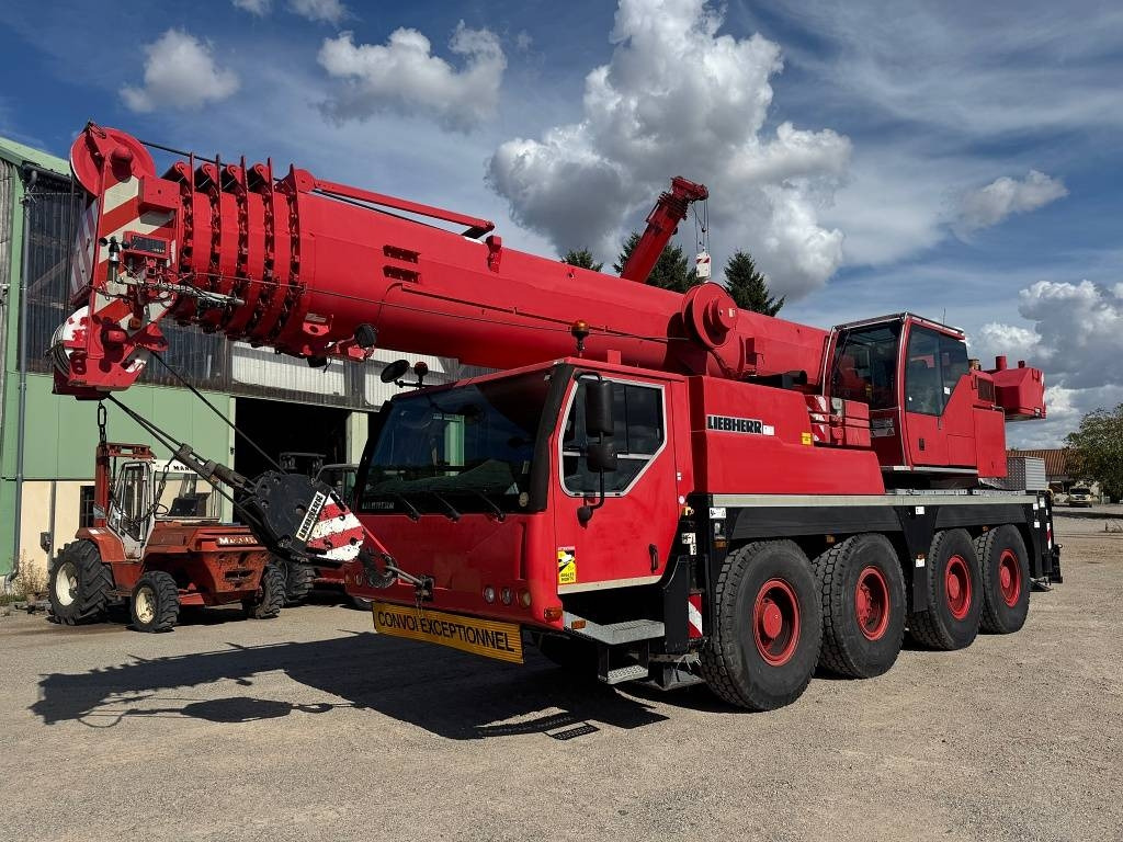 Liebherr LTM 1070-4.2 - Mobile crane: picture 1 Liebherr LTM 1070-4.2 - Mobile crane: picture 1