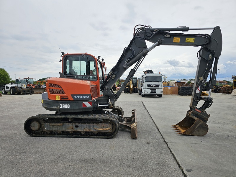 VOLVO ECR88D - Mini excavator: picture 4 VOLVO ECR88D - Mini excavator: picture 4