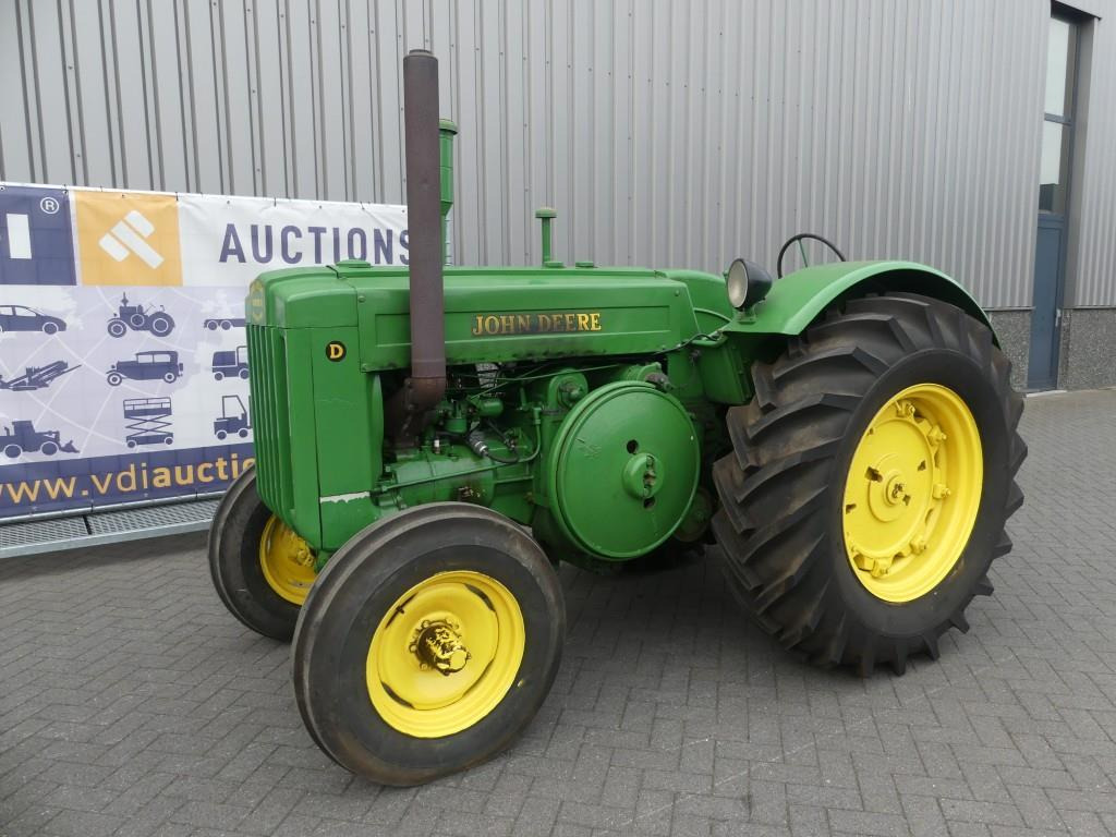 John-Deere D - Farm tractor: picture 1 John-Deere D - Farm tractor: picture 1