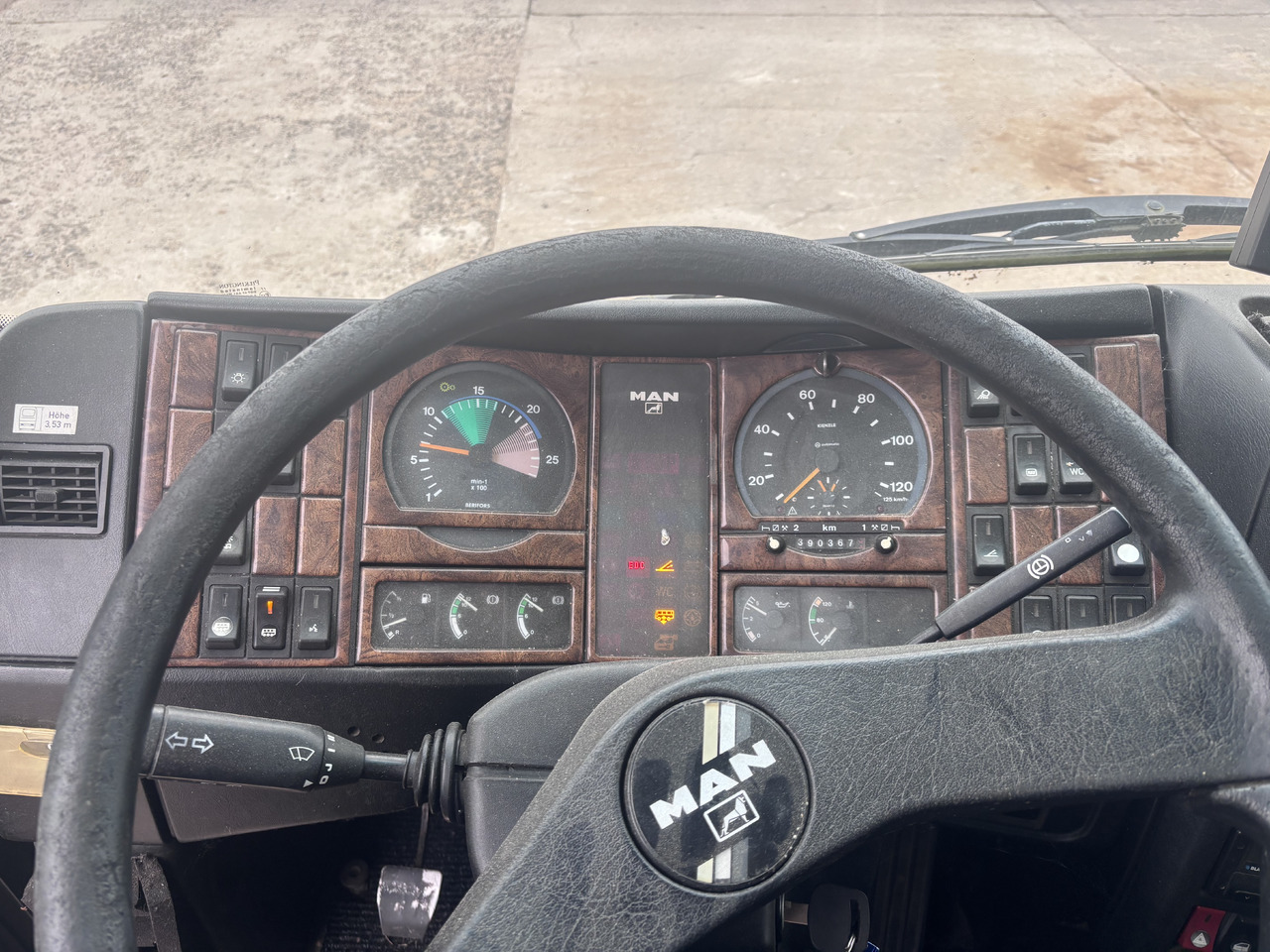 Coach MAN: picture 9