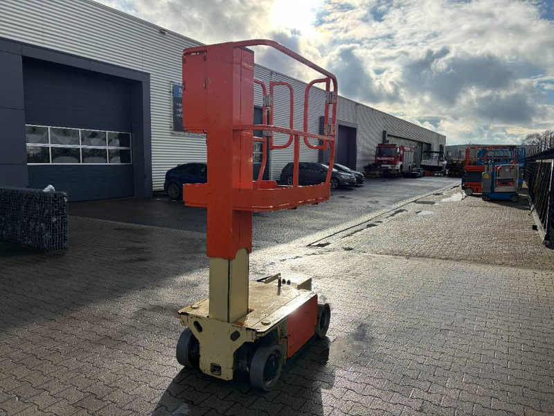 JLG 1230ES - Telescopic boom: picture 3 JLG 1230ES - Telescopic boom: picture 3
