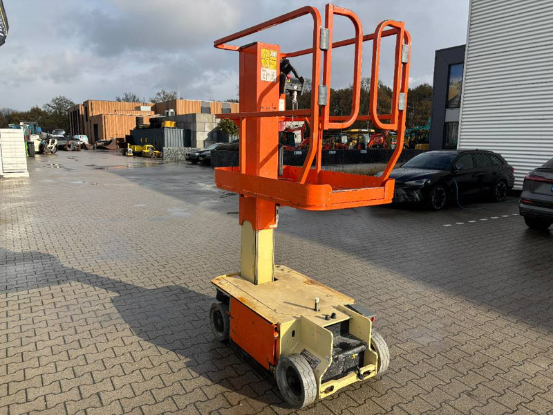 JLG 1230ES - Telescopic boom: picture 4 JLG 1230ES - Telescopic boom: picture 4