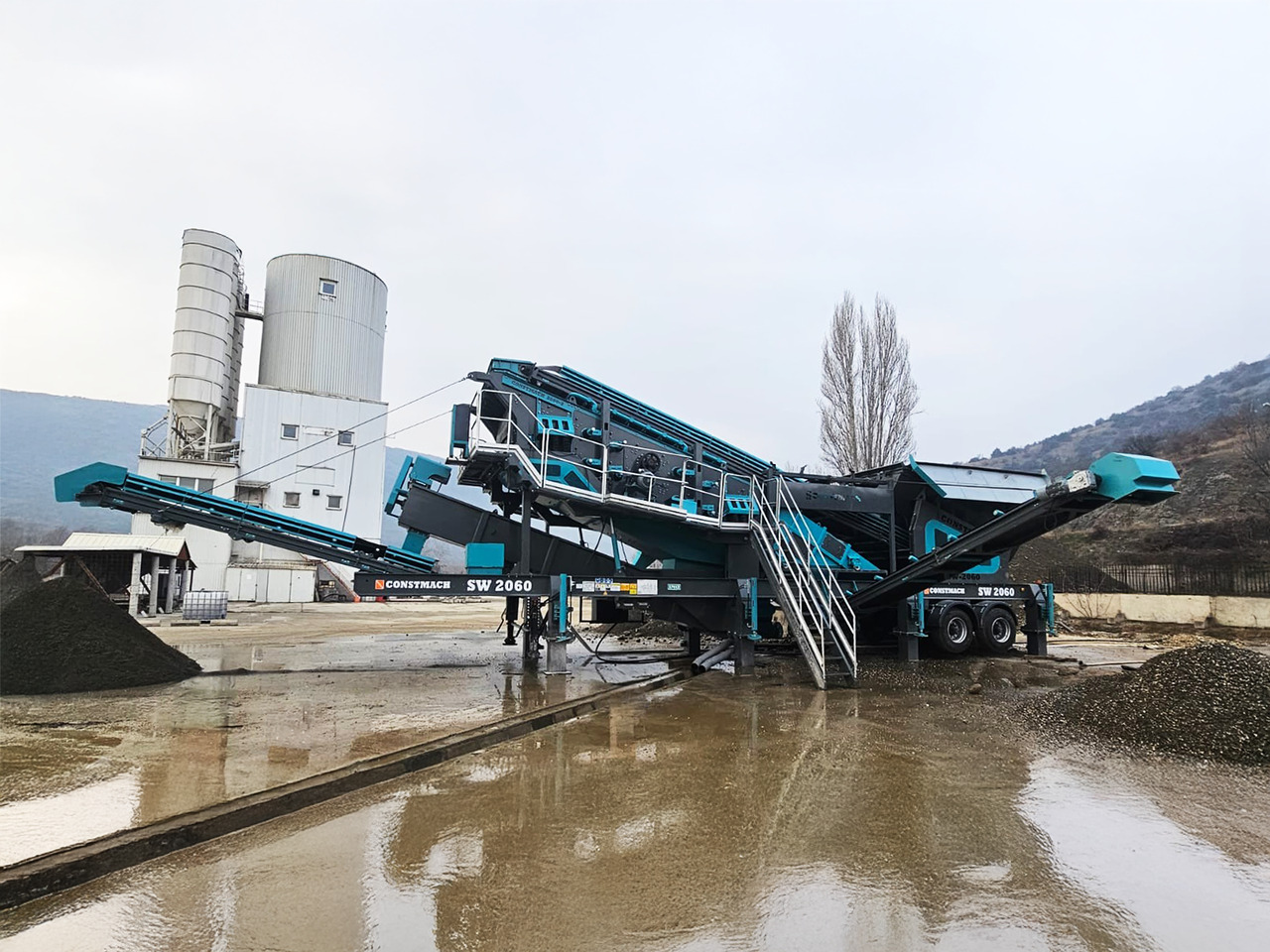 Constmach Installation Mobile De Criblage Et De Lavage 60-200 TPH - Screener: picture 1 Constmach Installation Mobile De Criblage Et De Lavage 60-200 TPH - Screener: picture 1