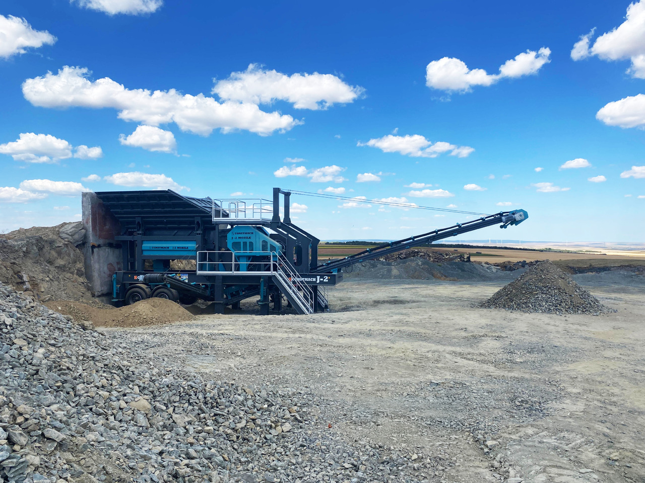 Constmach Mobiler Backenbrecher (mobiler Brecher) mit einer Kapazität von 120-150 Tonnen - Mobile crusher: picture 3 Constmach Mobiler Backenbrecher (mobiler Brecher) mit einer Kapazität von 120-150 Tonnen - Mobile crusher: picture 3