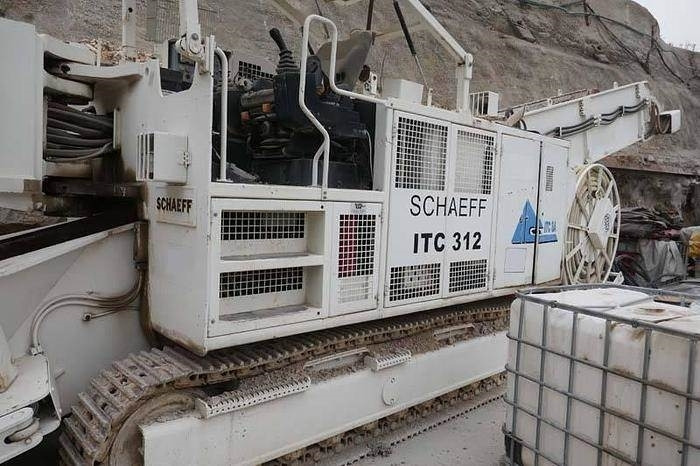 Schaeff ITC312 - Drilling rig: picture 1 Schaeff ITC312 - Drilling rig: picture 1