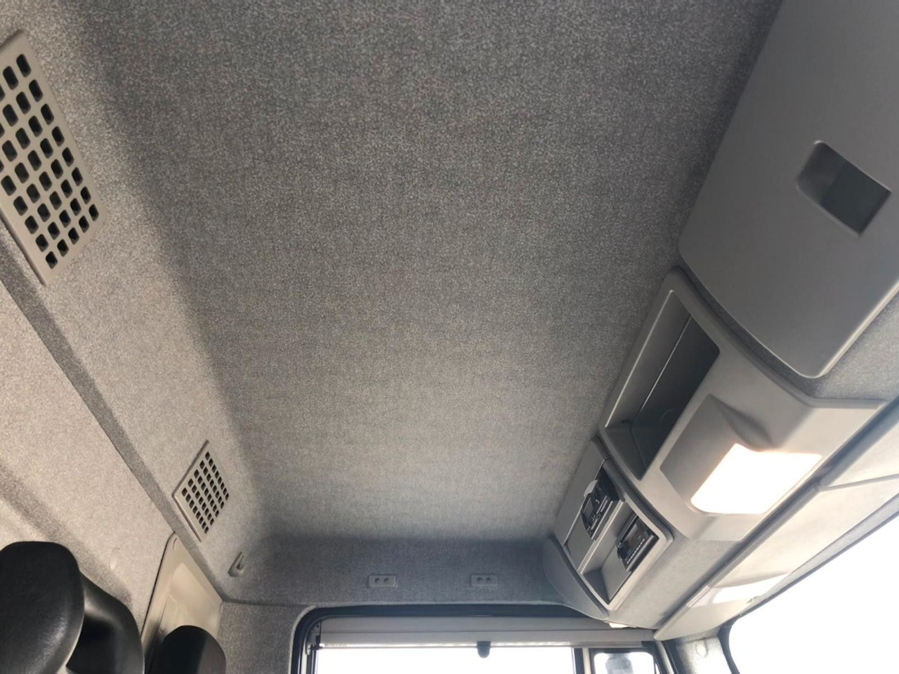 Closed box van Iveco 75 E 190 Koffer*LBW*Schalter*Blatt/Luft*Klima: picture 17