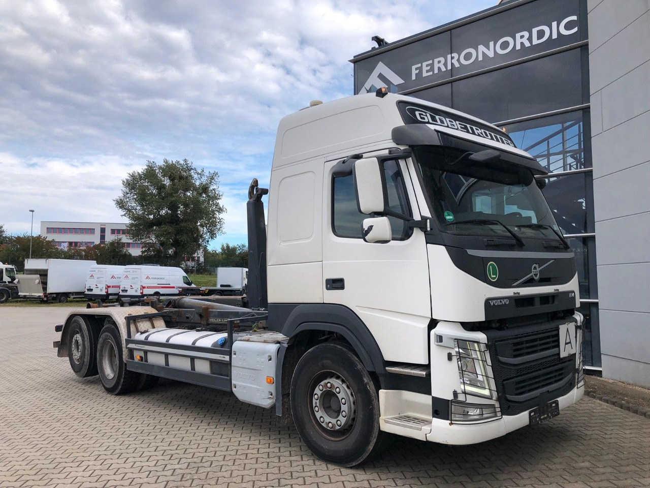 Volvo FM450 6x2 AbrollkipperMeiller*Lift+LenkAchse*AHK - Hook lift truck: picture 1 Volvo FM450 6x2 AbrollkipperMeiller*Lift+LenkAchse*AHK - Hook lift truck: picture 1
