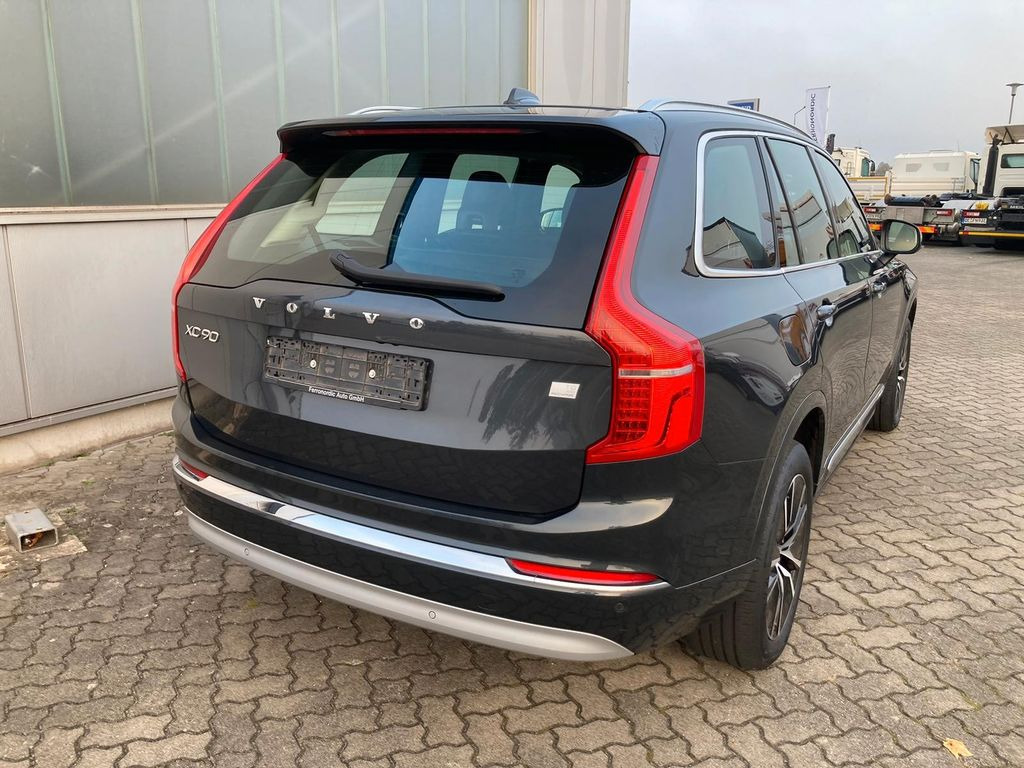 Volvo XC 90 T8 7-Sitzer Inscr. Expr. Recharge AWD Volvo XC 90 T8 7-Sitzer Inscr. Expr. Recharge AWD - SUV: picture 4 Volvo XC 90 T8 7-Sitzer Inscr. Expr. Recharge AWD Volvo XC 90 T8 7-Sitzer Inscr. Expr. Recharge AWD - SUV: picture 4