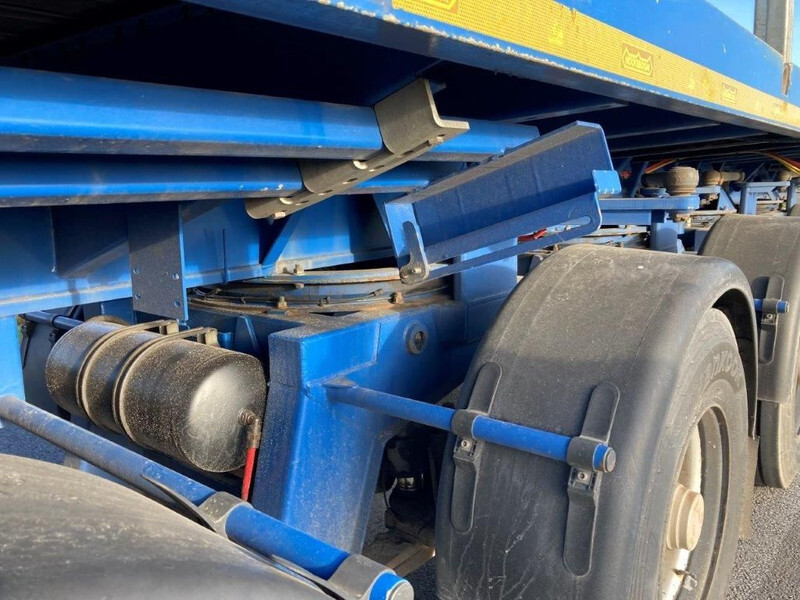 Dropside/ Flatbed semi-trailer Nooteboom 0VB-102-06 Ballast Trailer: picture 8 Dropside/ Flatbed semi-trailer Nooteboom 0VB-102-06 Ballast Trailer: picture 8
